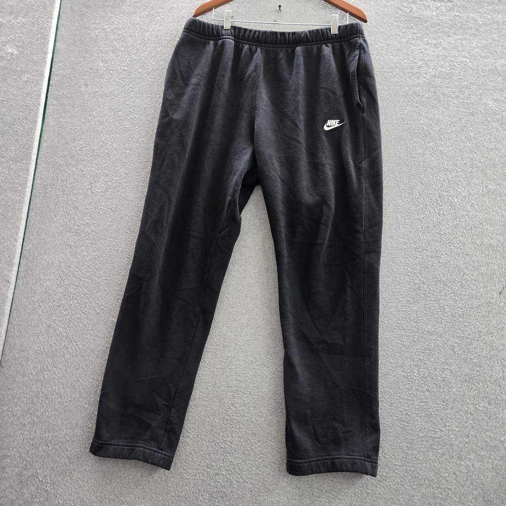 Nike Men Activewear Pants XL Black Embroidered Sweatpants Fleece 26" Inseam READ